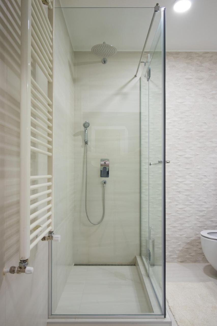 Arena'S Finest Apartment Belgrado Exterior foto
